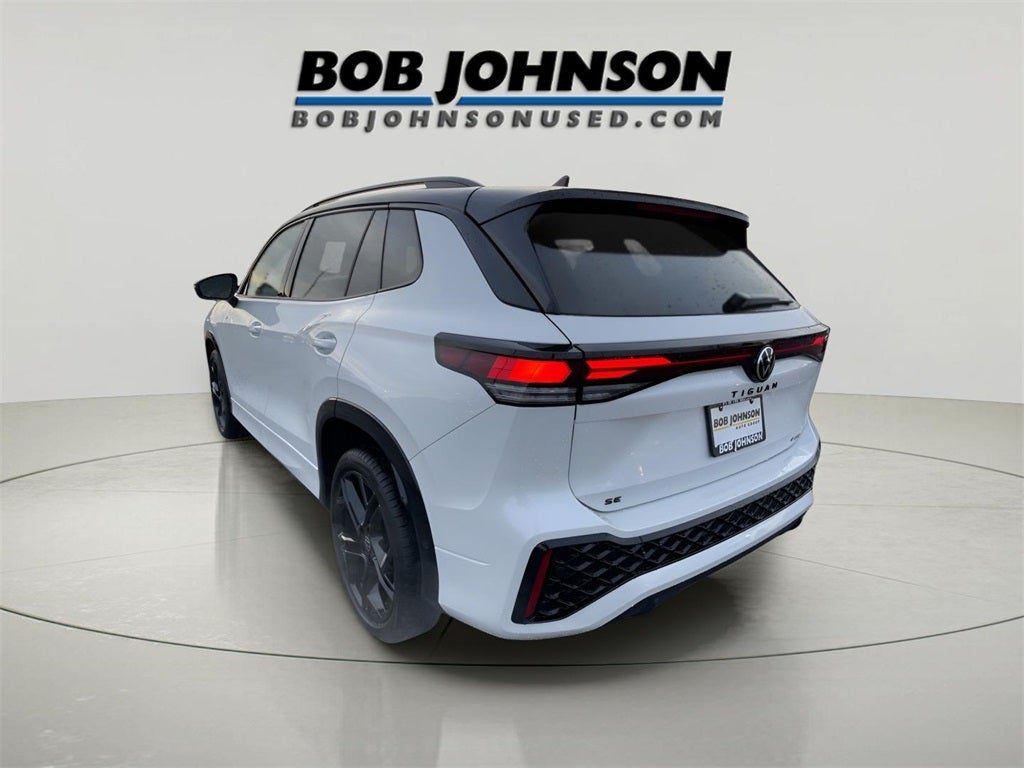 2025 Volkswagen Tiguan 2.0T SE R-Line Black Certified