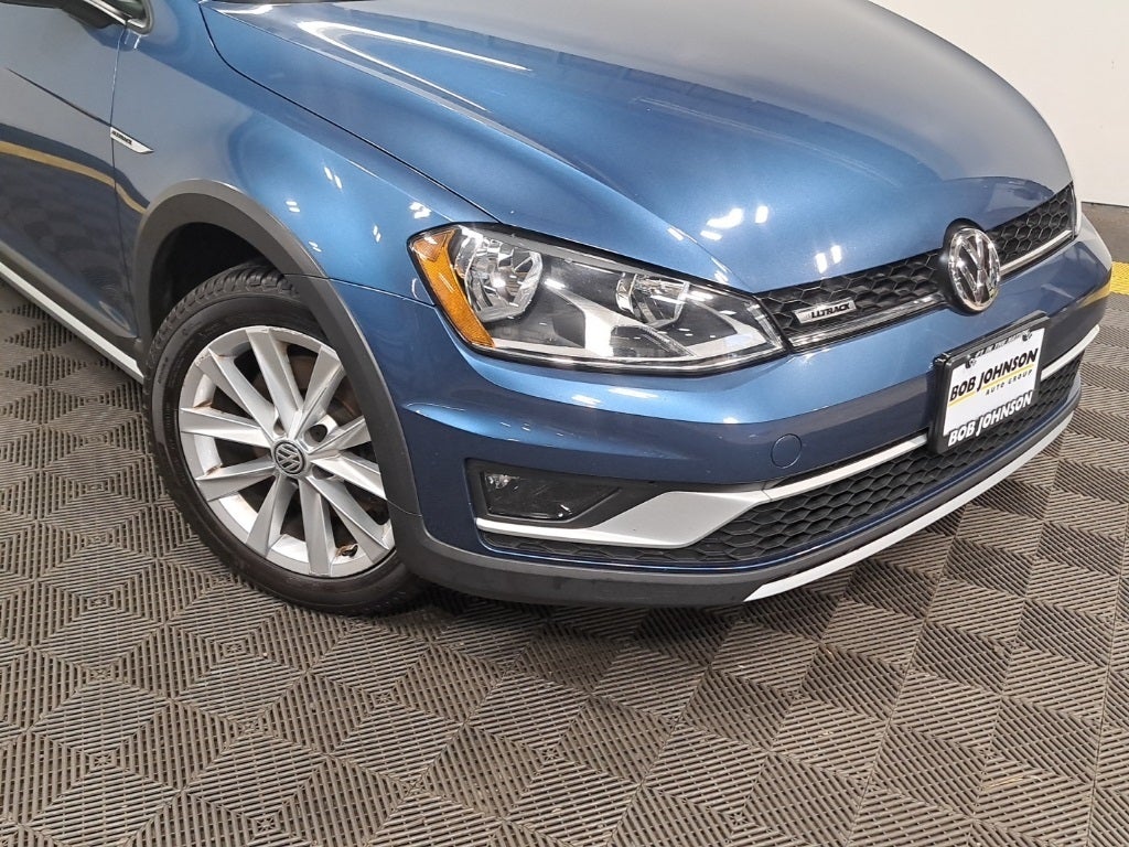 2017 Volkswagen Golf Alltrack TSI S 4Motion Heated Seats