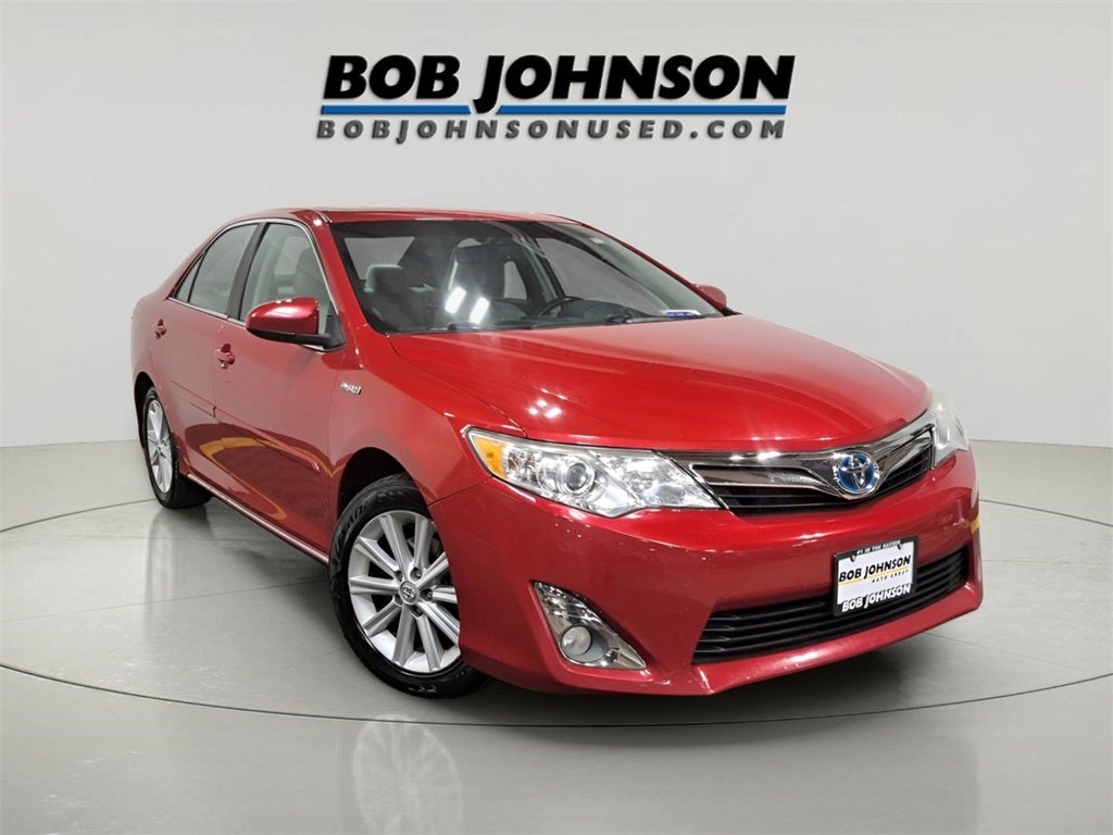 2014 Toyota Camry Hybrid XLE Sunroof & Back-up Camera