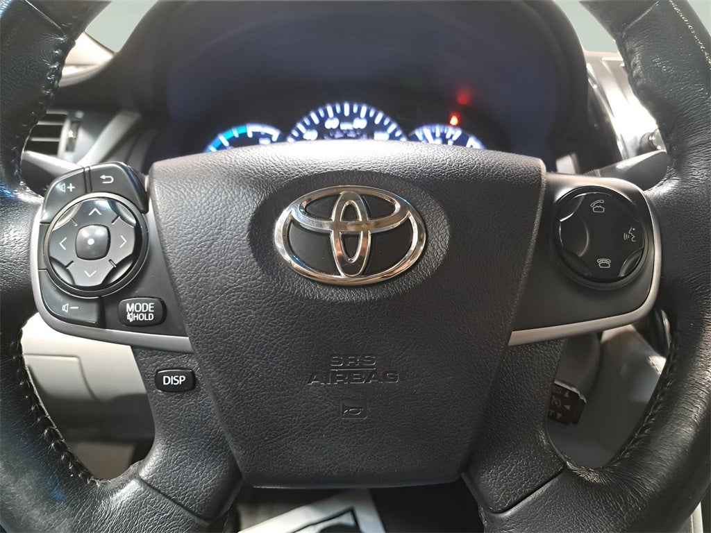 2014 Toyota Camry Hybrid XLE Sunroof & Back-up Camera