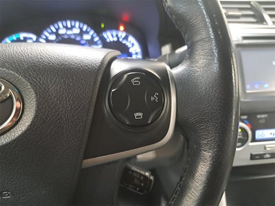2014 Toyota Camry Hybrid XLE Sunroof & Back-up Camera