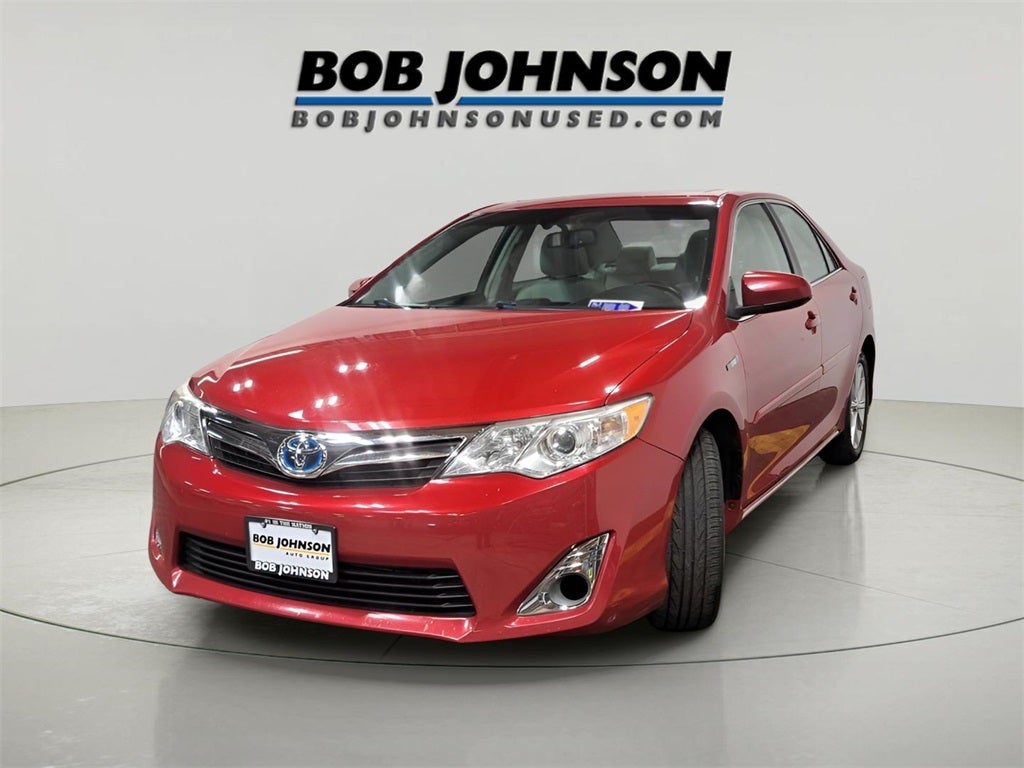 2014 Toyota Camry Hybrid XLE Sunroof & Back-up Camera