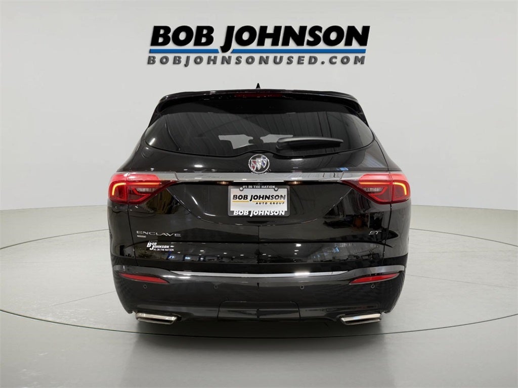2024 Buick Enclave Essence
