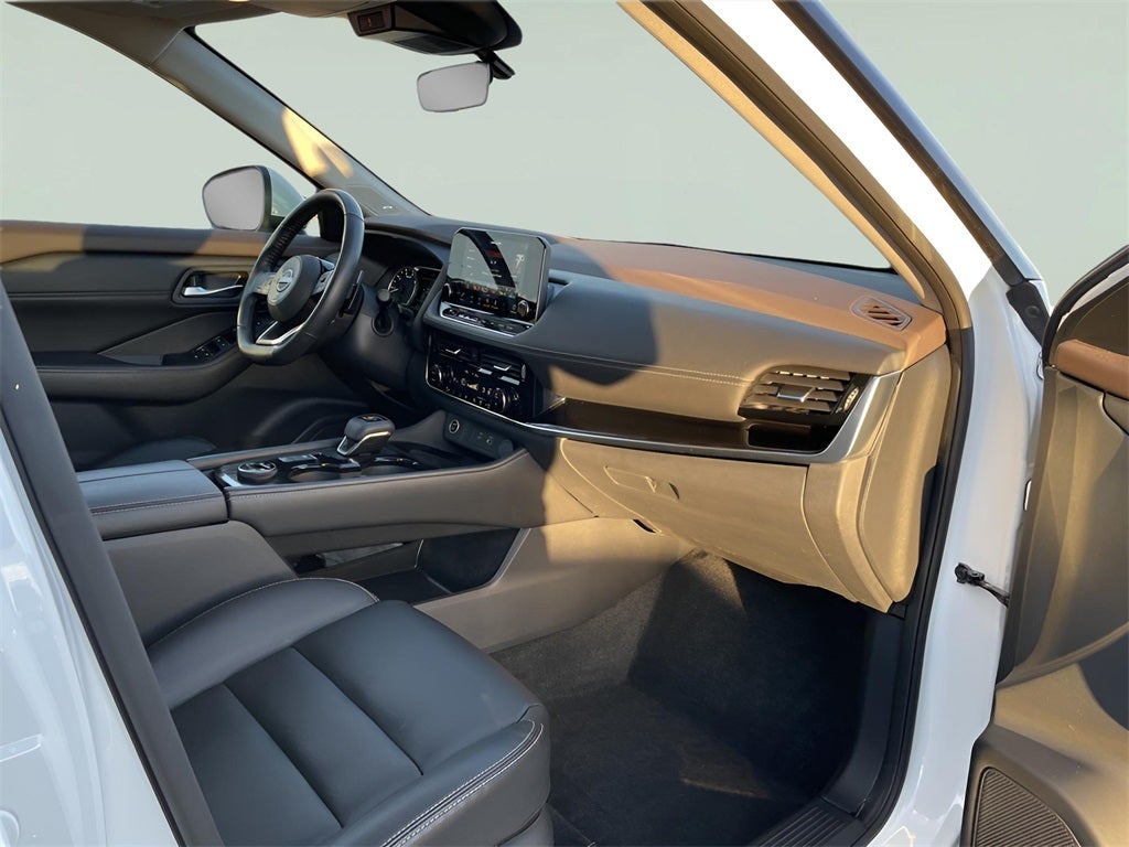 2023 Nissan Rogue SL Certified - *$500 CPO Rebate*