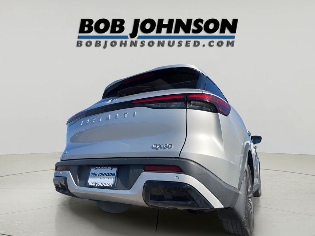 2022 INFINITI QX60 PURE