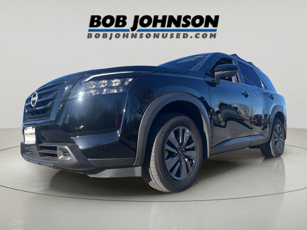2024 Nissan Pathfinder SV BLACK APPERANCE PACKAGE