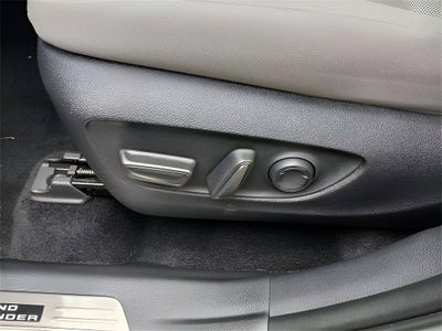 2025 Toyota Grand Highlander Hybrid Base