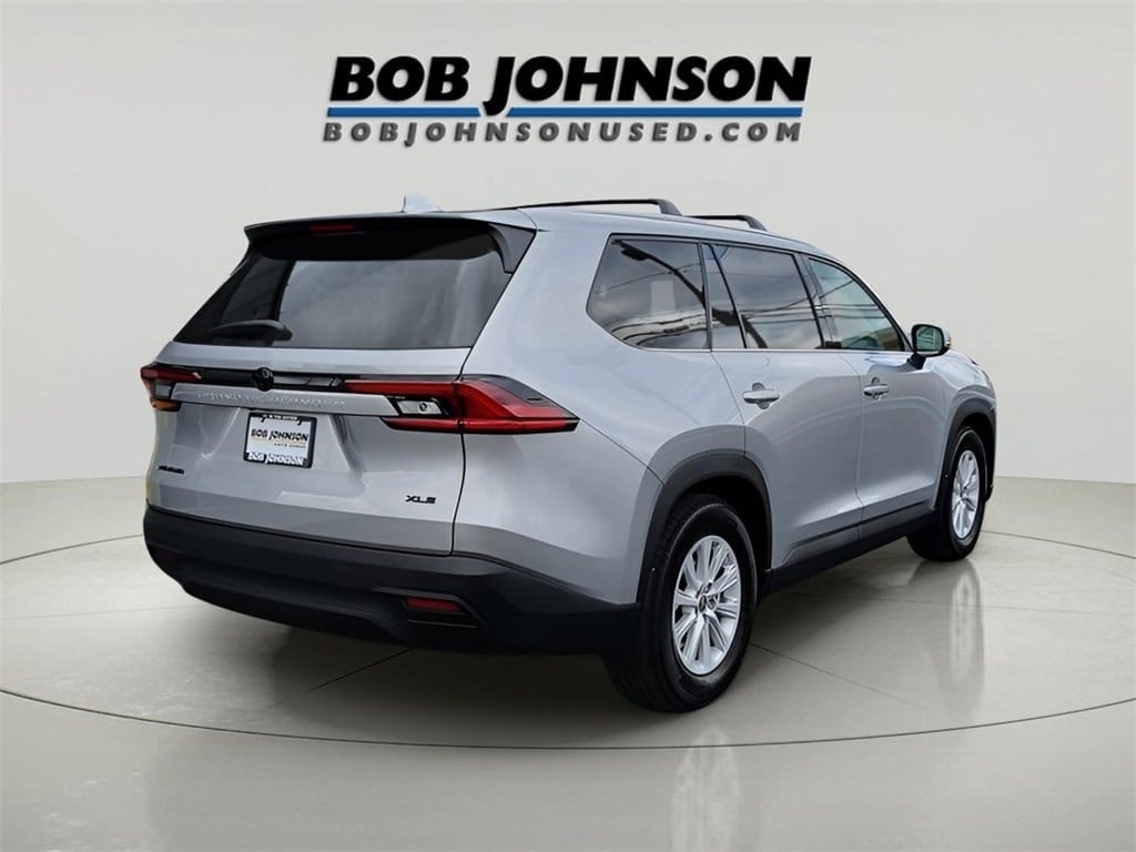 2025 Toyota Grand Highlander Hybrid Base