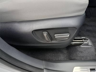 2025 Toyota Grand Highlander Hybrid Base