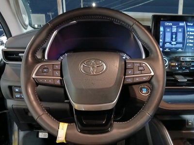 2022 Toyota Highlander Limited