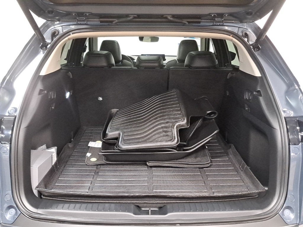 2024 Mazda Mazda CX-50 2.5 S Premium Package NEW TIRES & MAZDA CERTIFIED!