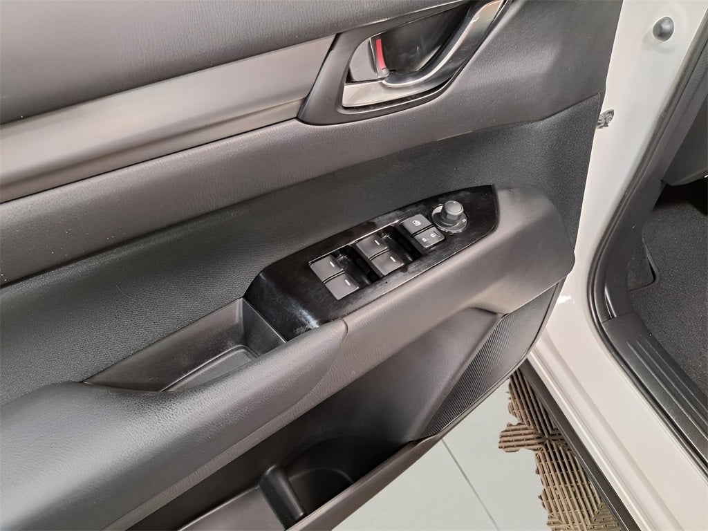 2023 Mazda Mazda CX-5 2.5 S Apple CarPlay/Android Auto NEW TIRES & BRAKES!