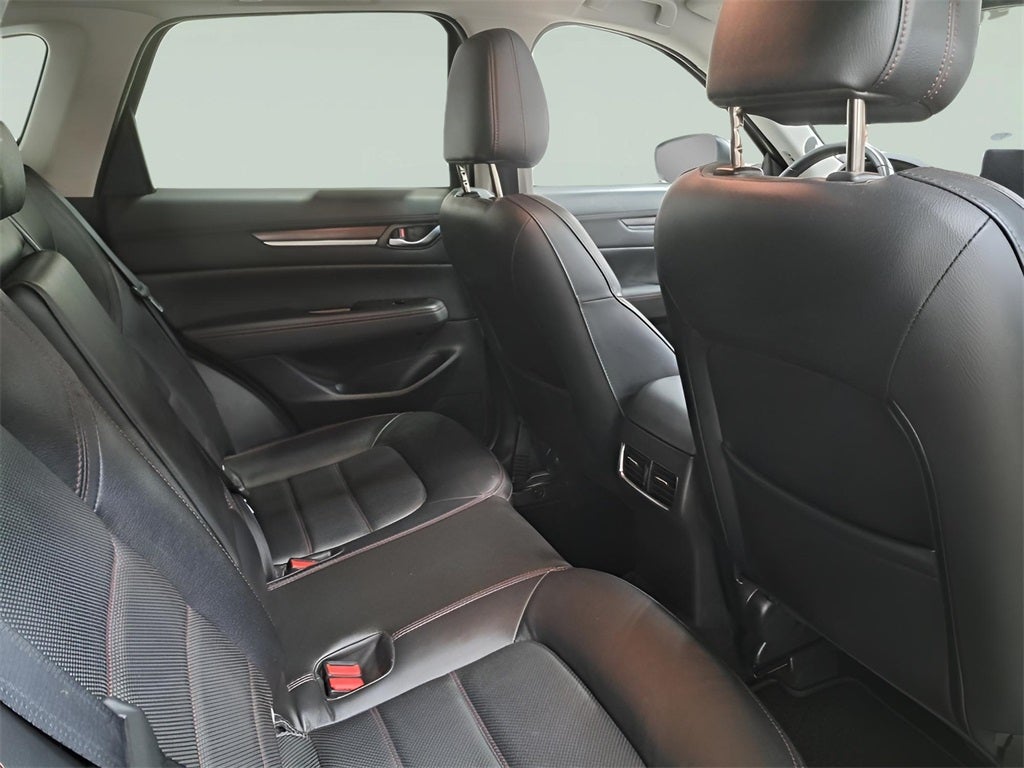 2023 Mazda Mazda CX-5 2.5 S Carbon Edition Sunroof Bose Audio & Mazda Certified!