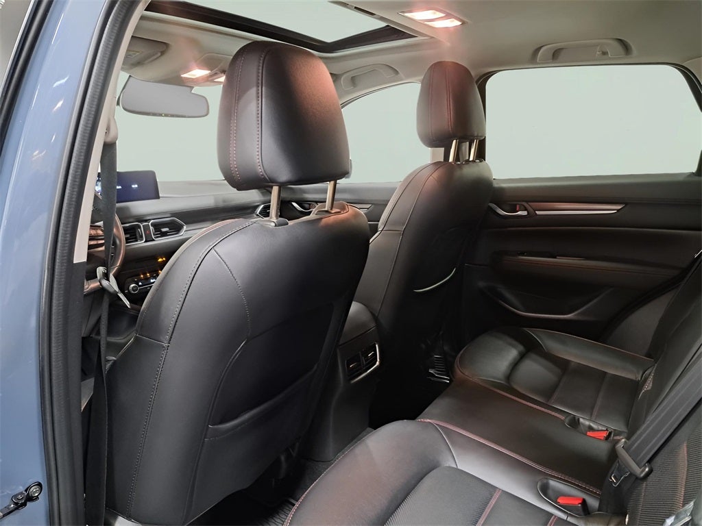 2023 Mazda Mazda CX-5 2.5 S Carbon Edition Sunroof Bose Audio & Mazda Certified!