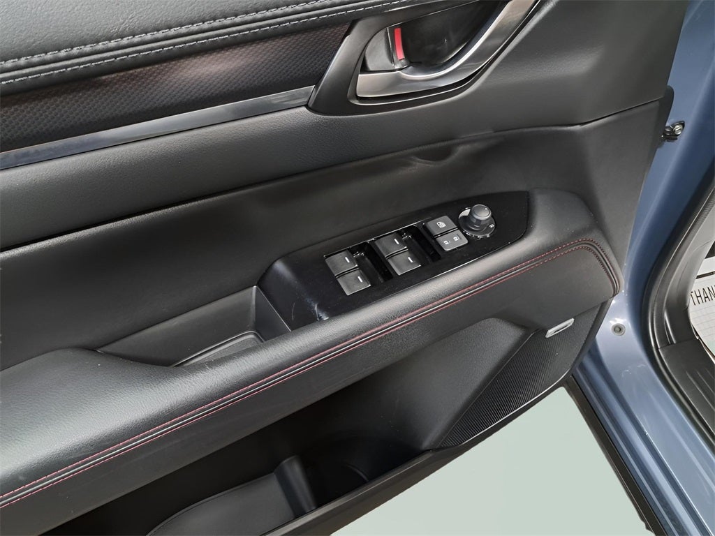 2023 Mazda Mazda CX-5 2.5 S Carbon Edition Sunroof Bose Audio & Mazda Certified!