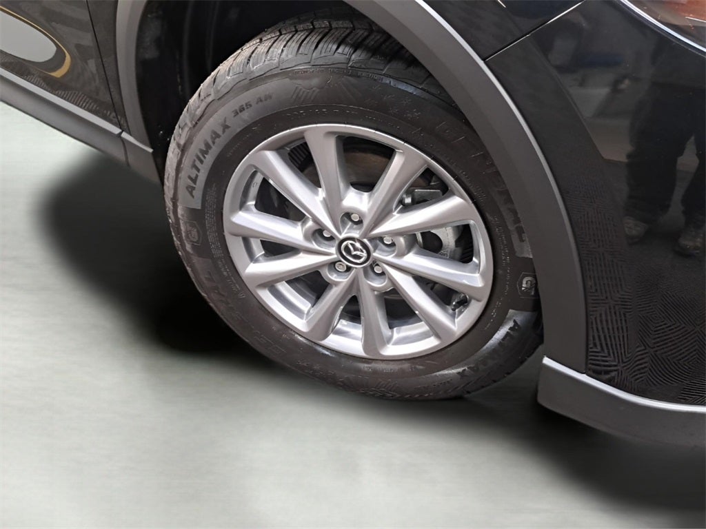 2023 Mazda Mazda CX-5 2.5 S Preferred Package Sunroof Heated Seats