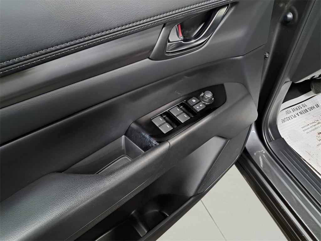 2023 Mazda Mazda CX-5 2.5 S Preferred Package Heated Seats Sunroof