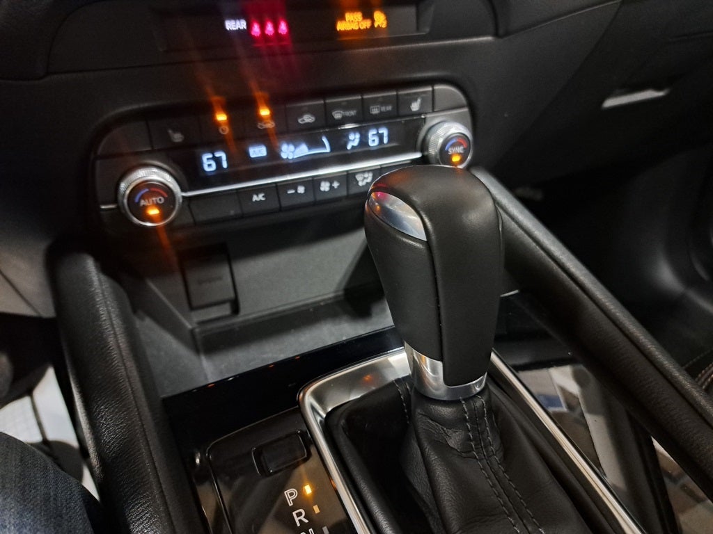 2023 Mazda Mazda CX-5 2.5 S Preferred Package Heated Seats Sunroof
