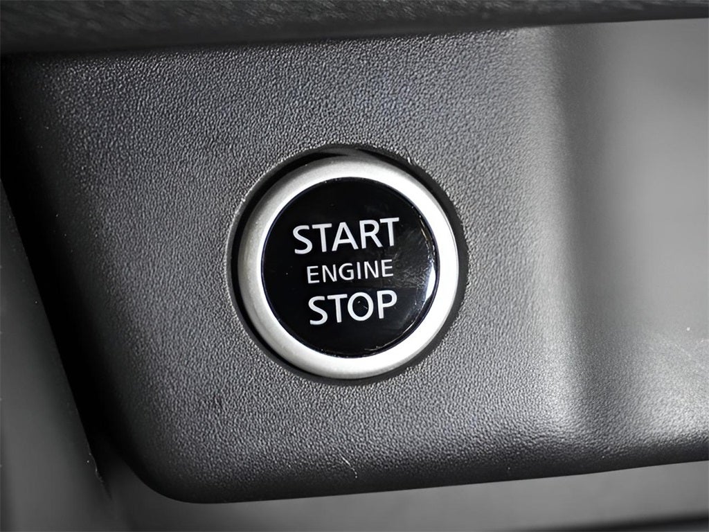 2021 Nissan Rogue SV *CarBravo Certified*