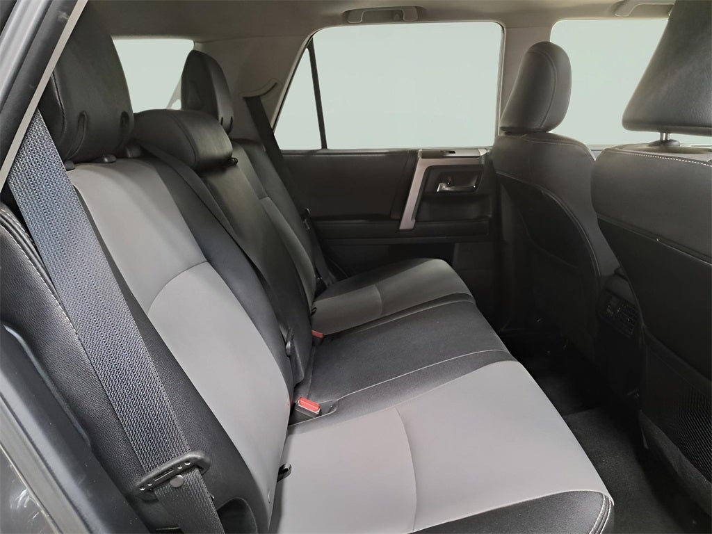 2020 Toyota 4Runner SR5 Premium Heated Seats Sunroof