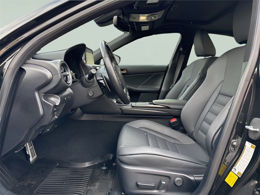 2023 Lexus IS 350 F SPORT L/Certified