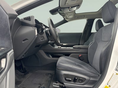 2023 Lexus RZ 450e Luxury