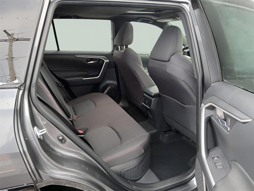 2024 Toyota RAV4 Prime SE