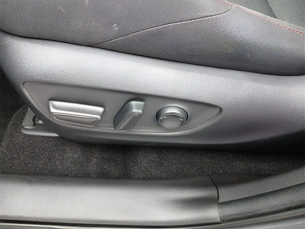 2024 Toyota RAV4 Prime SE