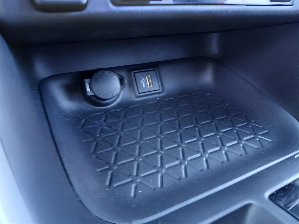 2024 Toyota RAV4 Prime SE