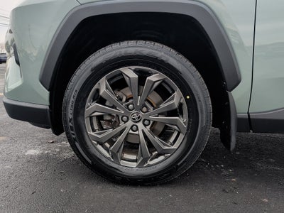 2022 Toyota RAV4 Hybrid XLE Premium