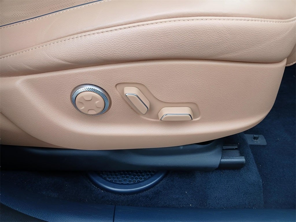 2023 Genesis GV80 2.5T