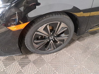 2018 Honda Civic EX-L w/Navigation Sunroof Heated Seats NEW TIRES!