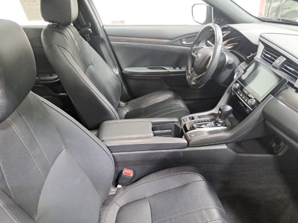 2018 Honda Civic EX-L w/Navigation Sunroof Heated Seats NEW TIRES!