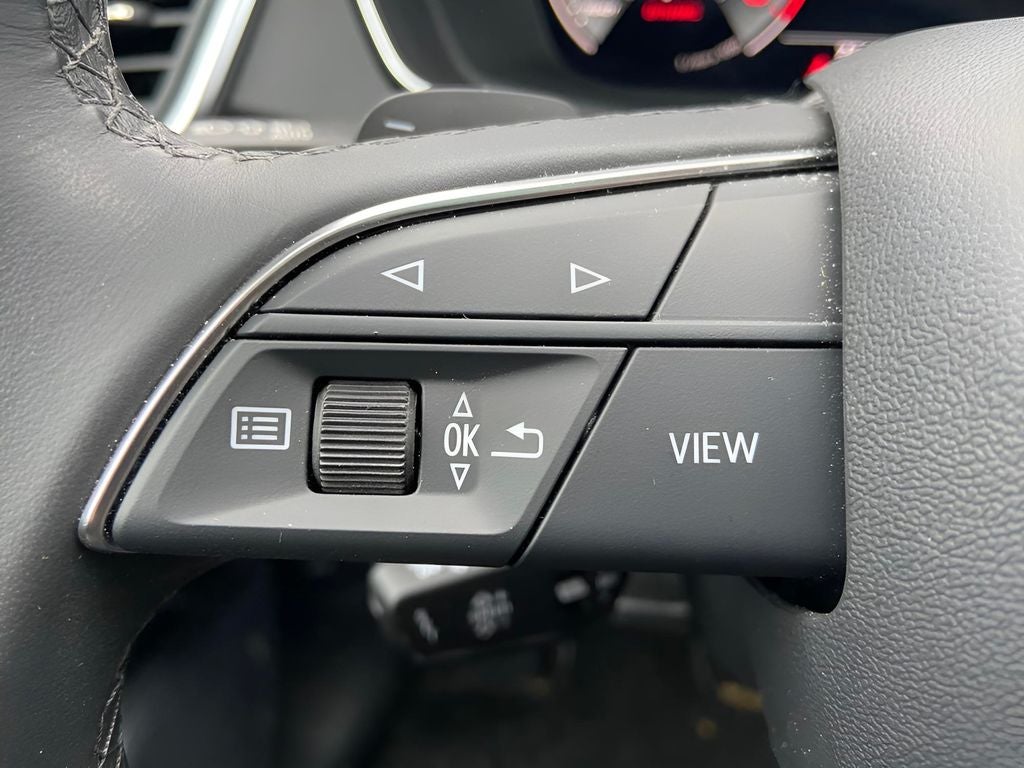 2025 Audi Q5 40 Premium Convenience Plus Package Panoramic Sunr quattro