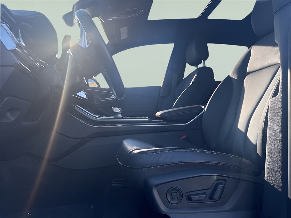 2020 Audi Q8 55 Premium Plus quattro