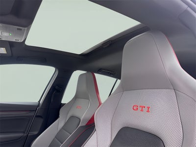 2024 Volkswagen Golf GTI 2.0T SE