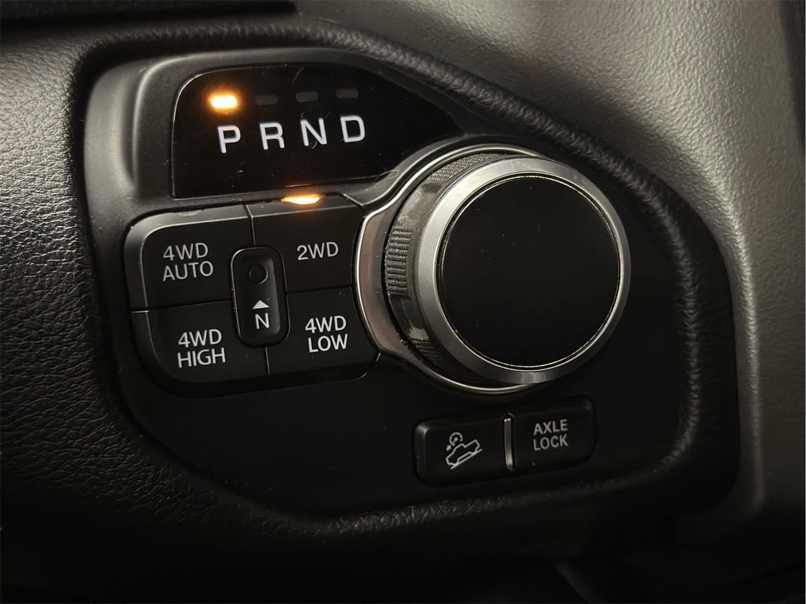 2019 RAM 1500 Big Horn/Lone Star Crew Cab 4x4 5'7" Box