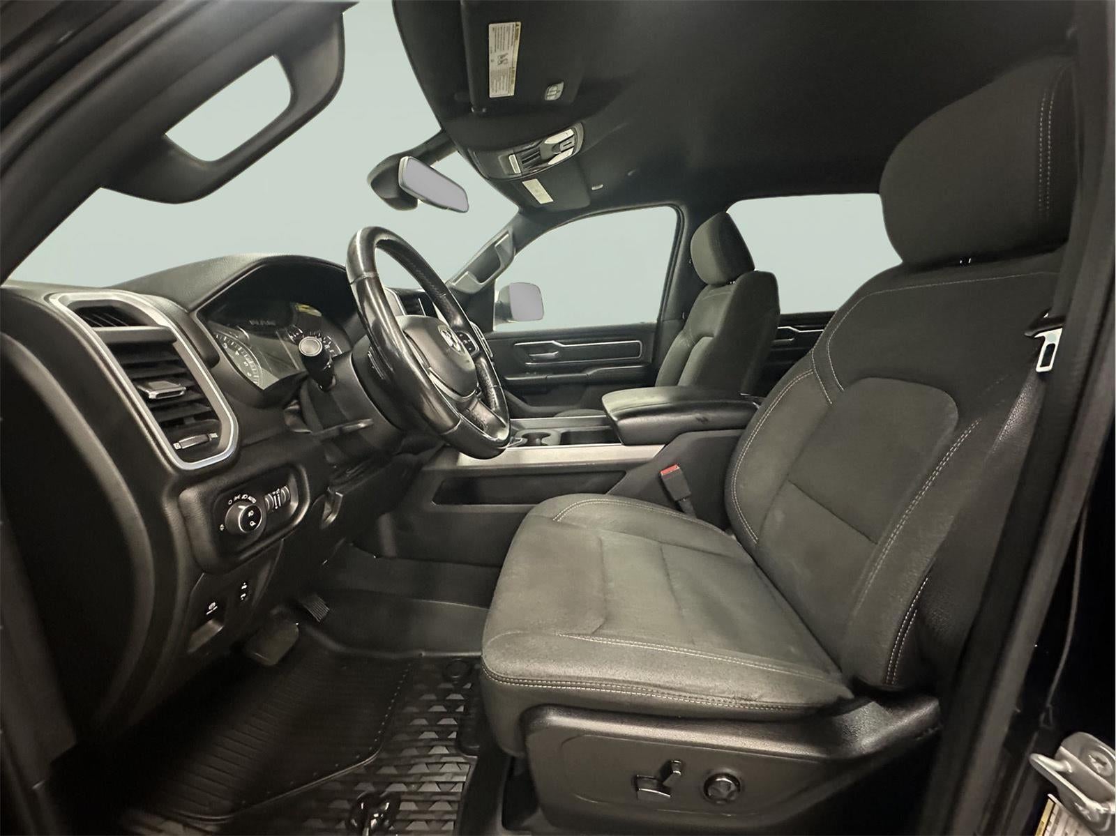 2019 RAM 1500 Big Horn/Lone Star Crew Cab 4x4 5'7" Box