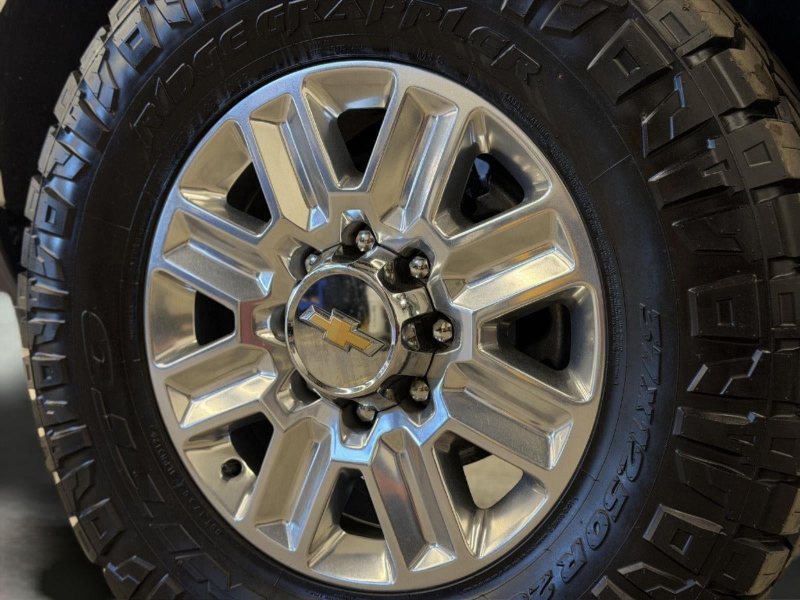 2025 Chevrolet Silverado 2500HD High Country - Photo 60
