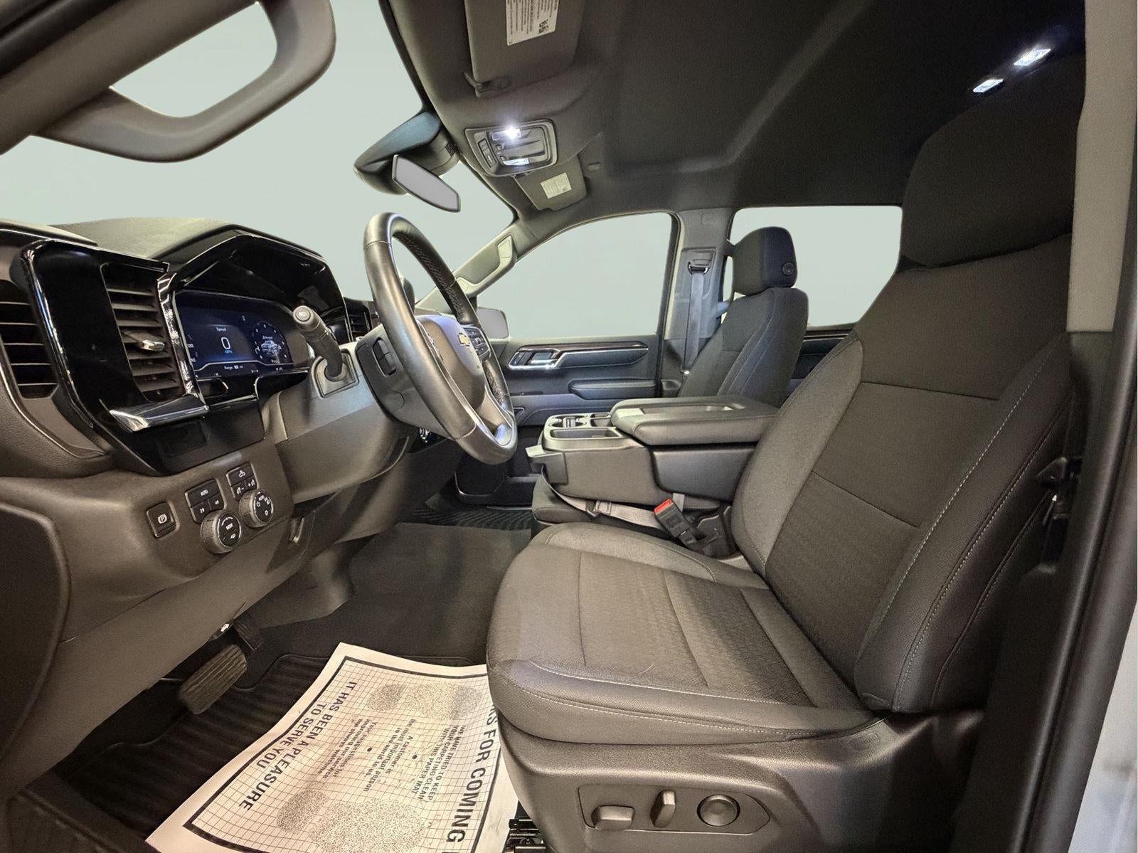 2024 Chevrolet Silverado 1500 LT (2FL)