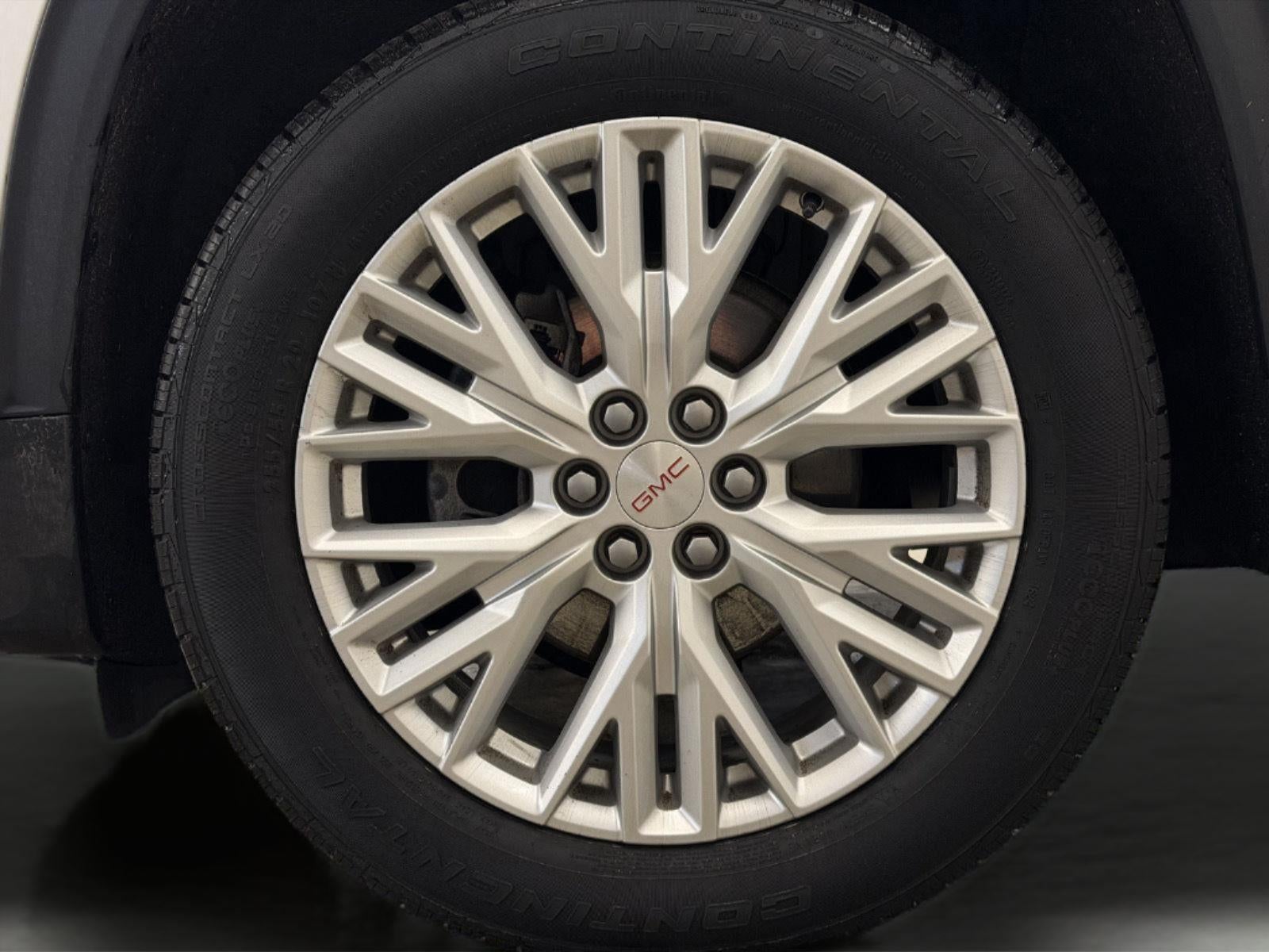 2024 GMC Acadia Elevation