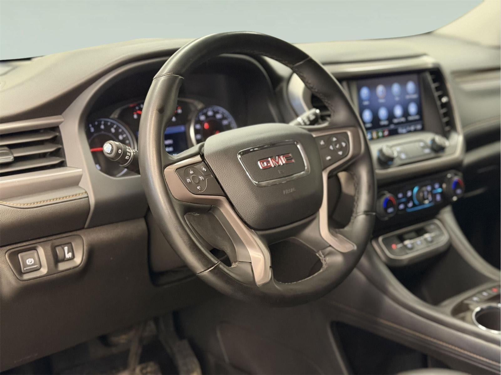 2023 GMC Acadia AT4