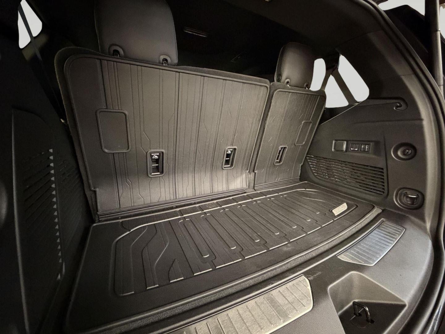 2025 GMC Yukon Denali Ultimate