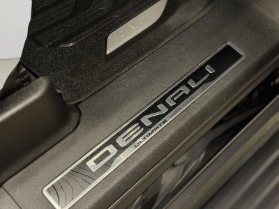 2025 GMC Yukon Denali Ultimate