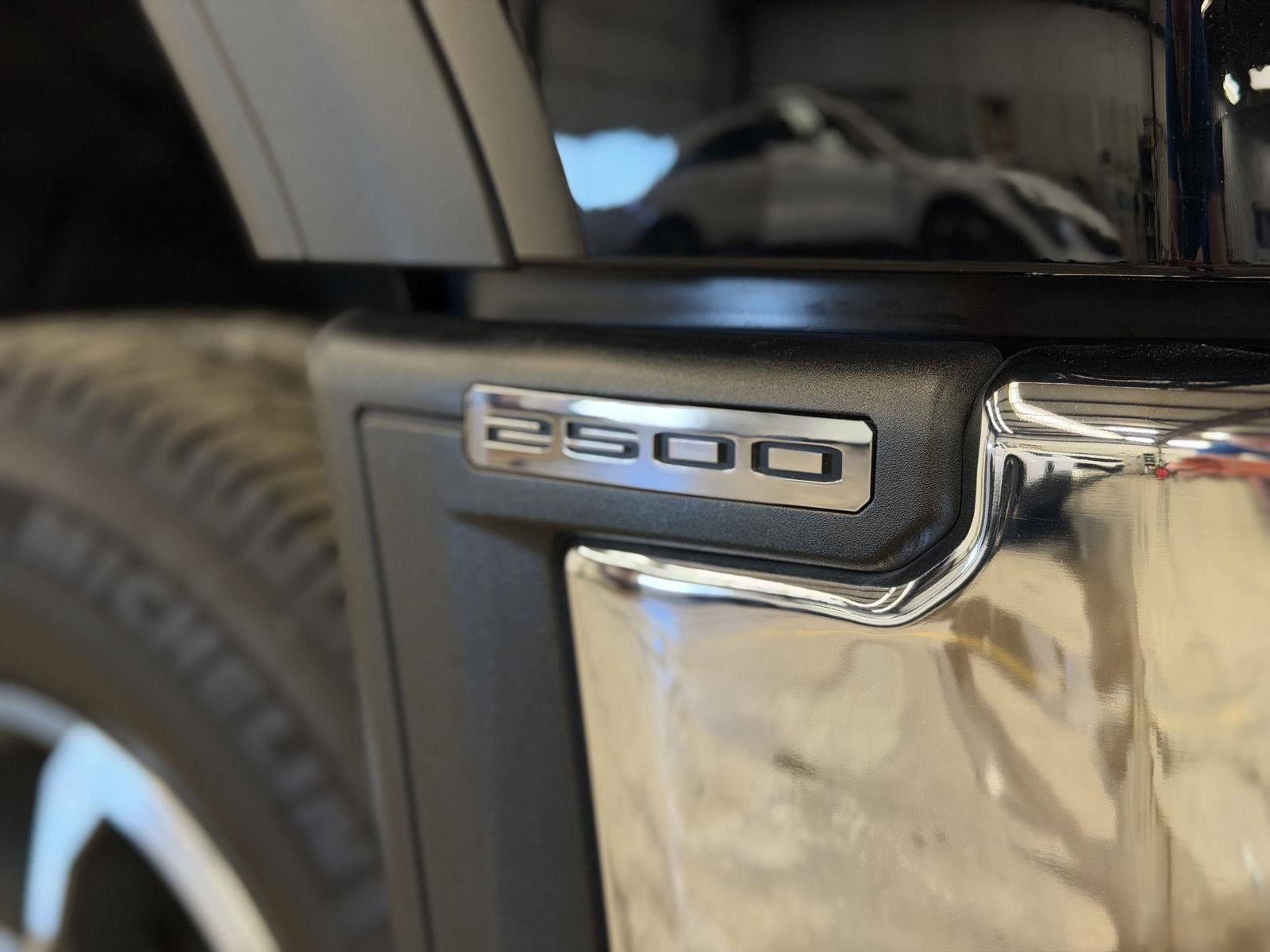2024 GMC Sierra 2500 HD SLT