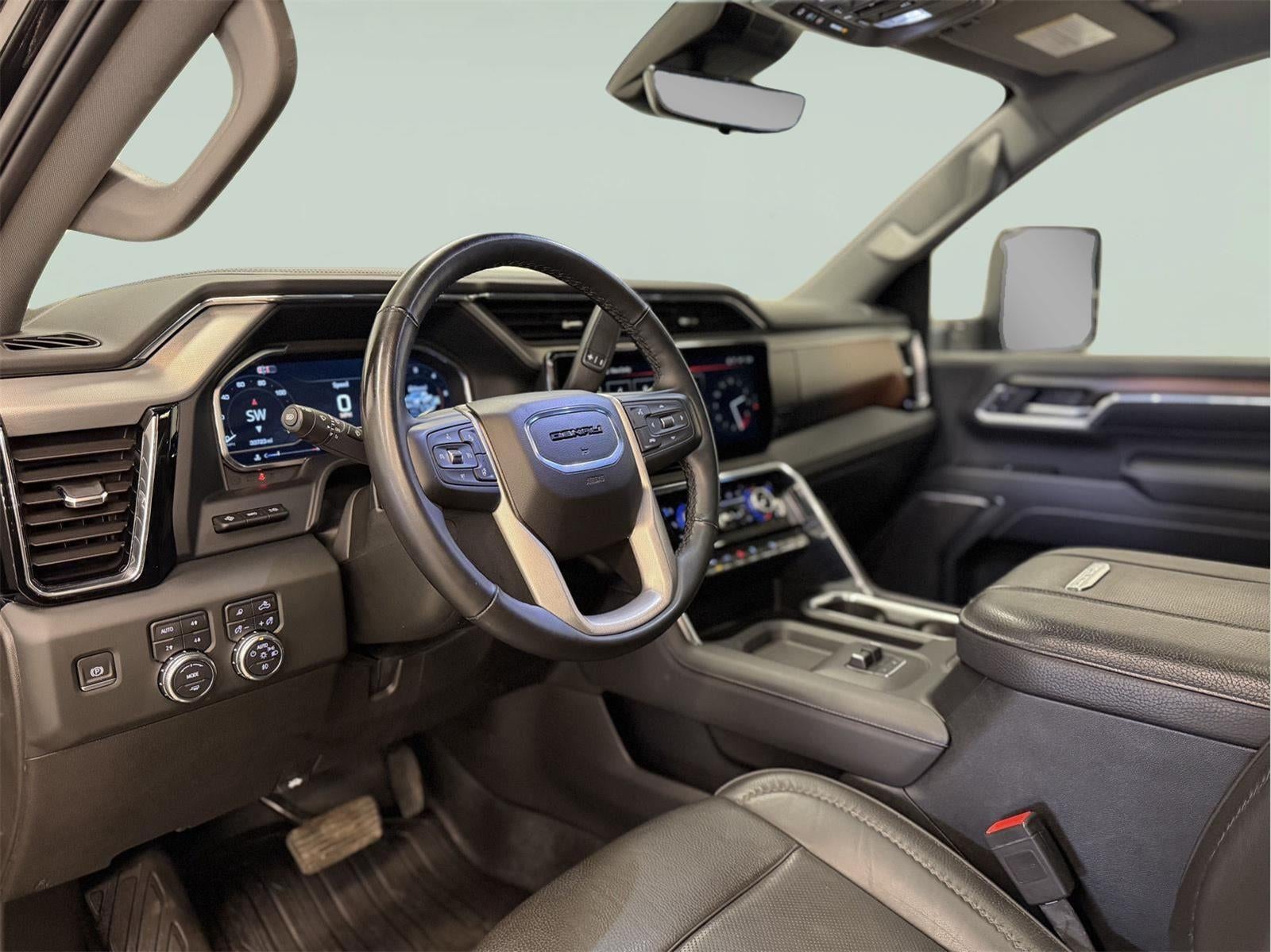 2025 GMC Sierra 3500 HD Denali