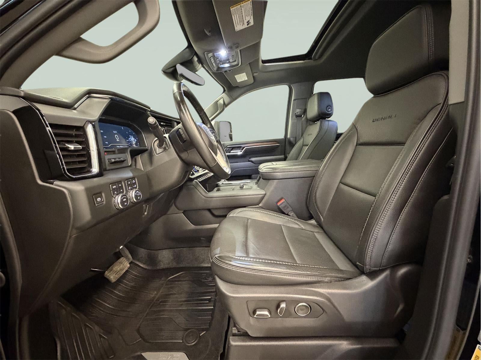 2025 GMC Sierra 3500 HD Denali