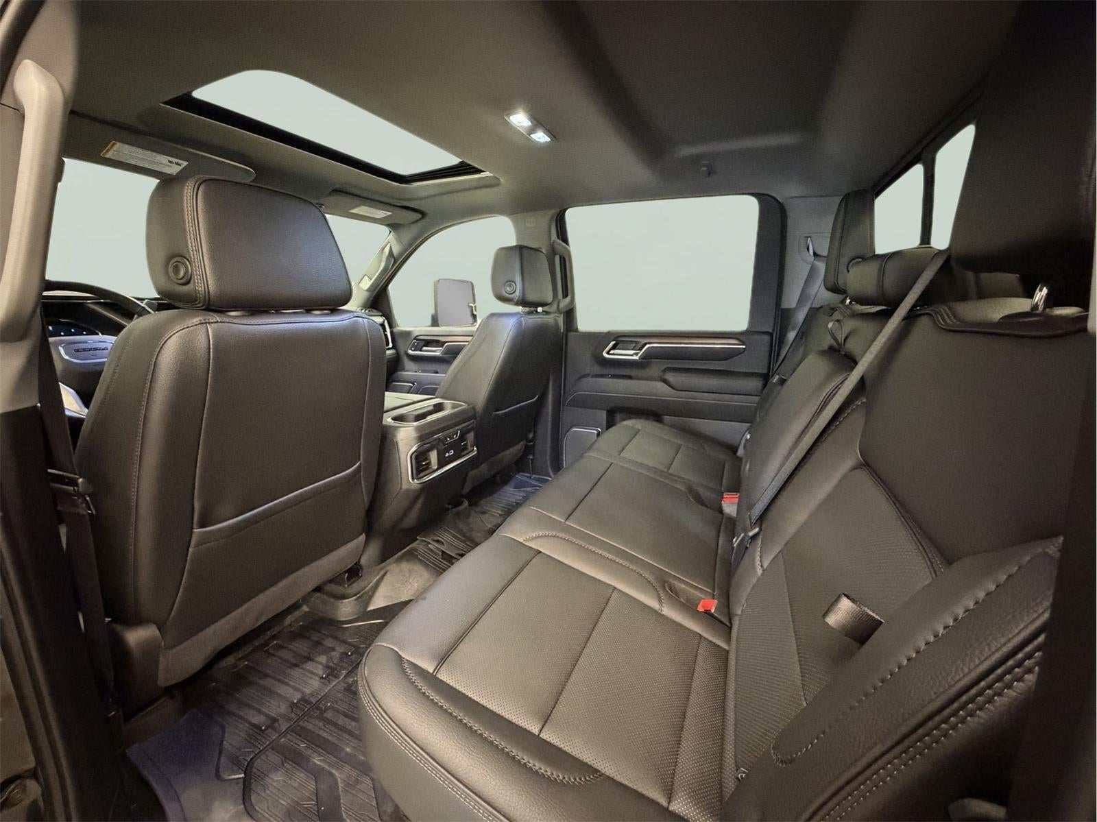 2025 GMC Sierra 3500 HD Denali