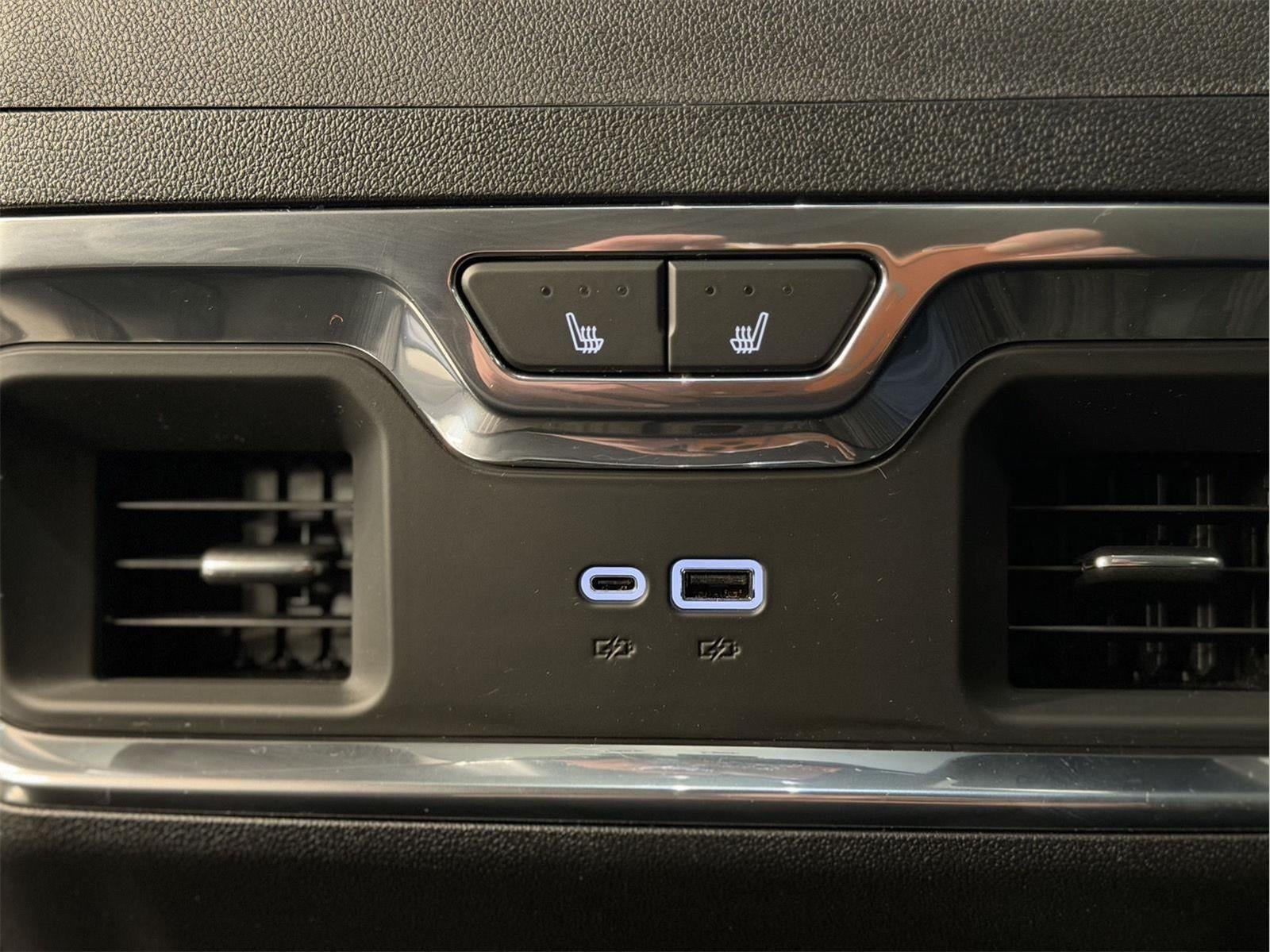 2025 GMC Sierra 3500 HD Denali