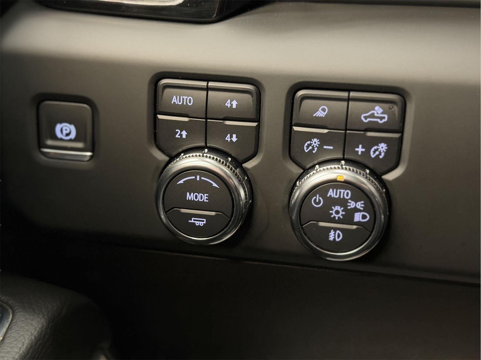 2025 GMC Sierra 3500 HD Denali